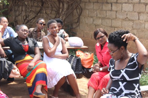 Demonstrating how to do an RTP on a twist out